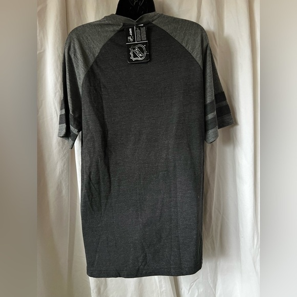 NWT Fanatics Men's Sz M Black & Gold On Gray Boston Bruins NHL Tee Shirt - Picture 2 of 6